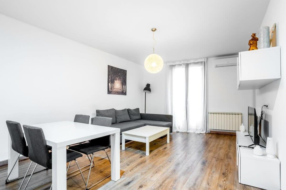 Appartamento Paseo De Gracia Modern And Cozy 3bd - 2bth